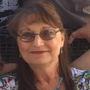 Meet your Posher, Deborah